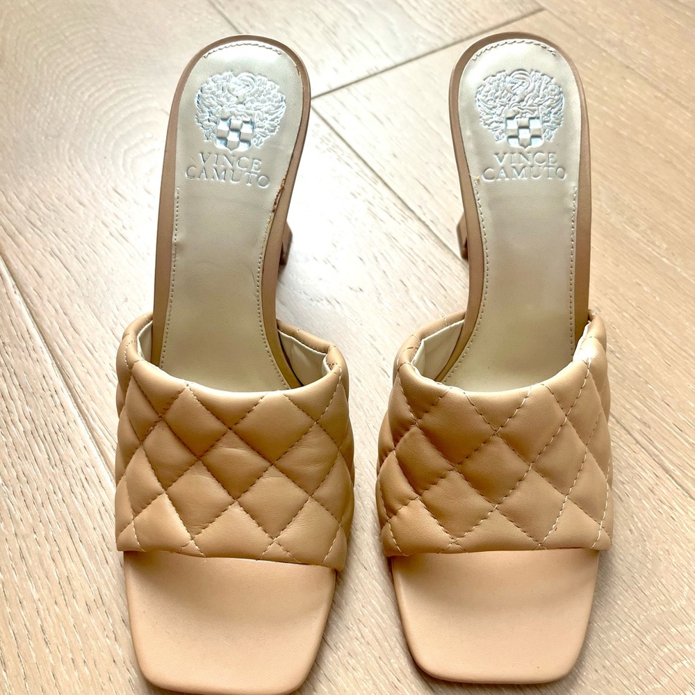 Vince Camuto Tan Quilted Heels - Picture 3 of 6
